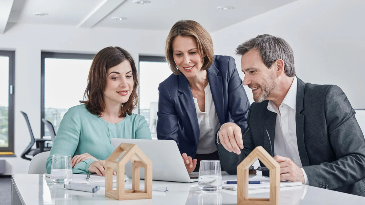 What is Sofoximmo: A Comprehensive Guide